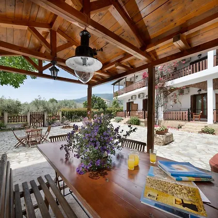 Vergonis Lägenhet Koropi