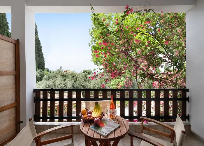 Apartament Vergonis Koropi