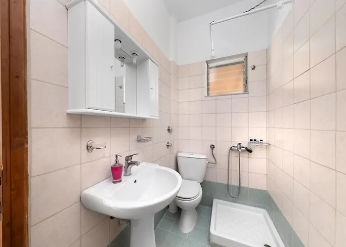Apartament Vergonis Koropi