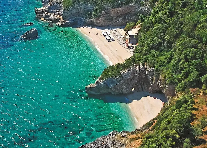 Vergonis Apartament *