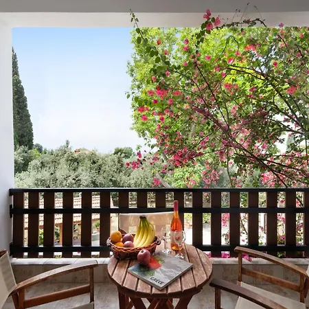 Appartement Vergonis Koropi