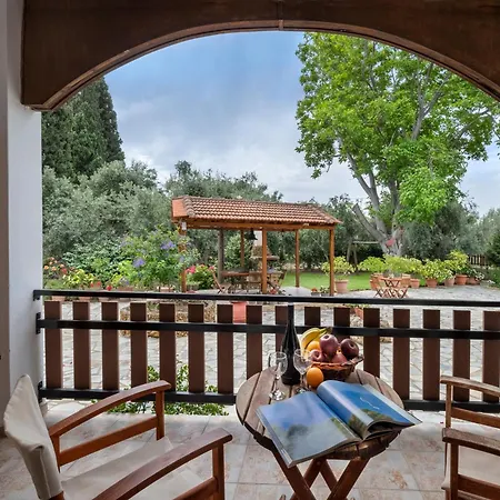 Appartement Vergonis Koropi