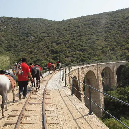 Vergonis Appartement *